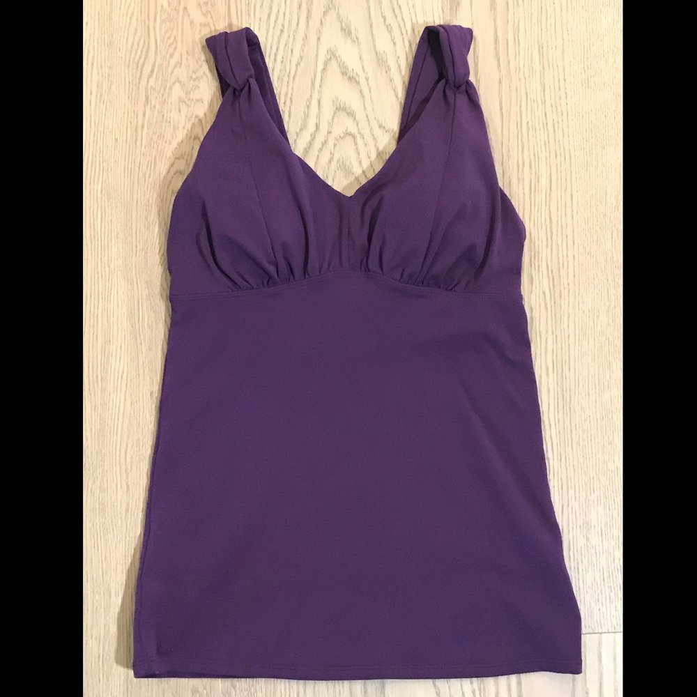 ST small tall Athleta Pilayo Tank Top